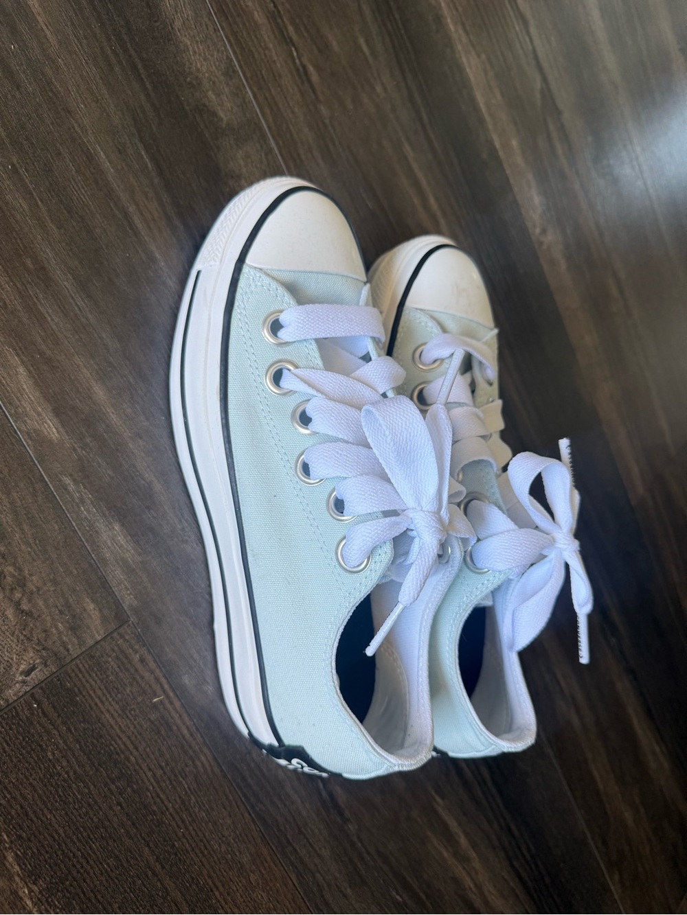 Converse Low Top Platform Sneakers in Light Blue - Picture 4 of 7